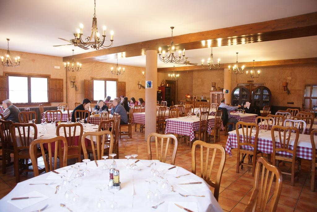 Los Centenares Castielfabib Extérieur photo